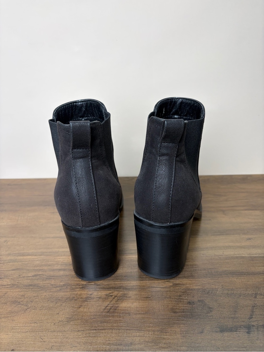 MIA Women’s Size 9 Black Chelsea Ankle Boots Block Heel Western Booties - Picture 7 of 11